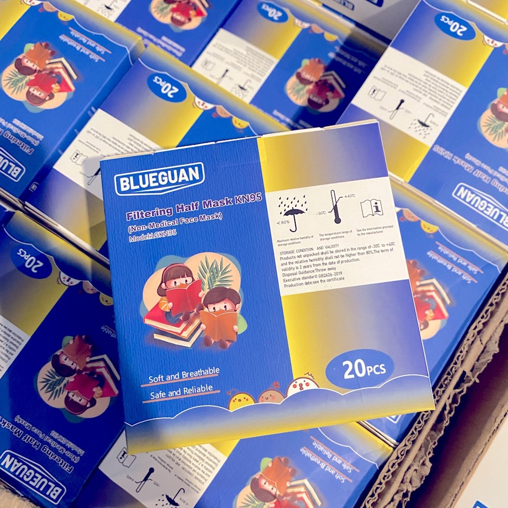 KN95 filtering half mask (kids) multi design (camo, solid colors,etc) (20pcs)